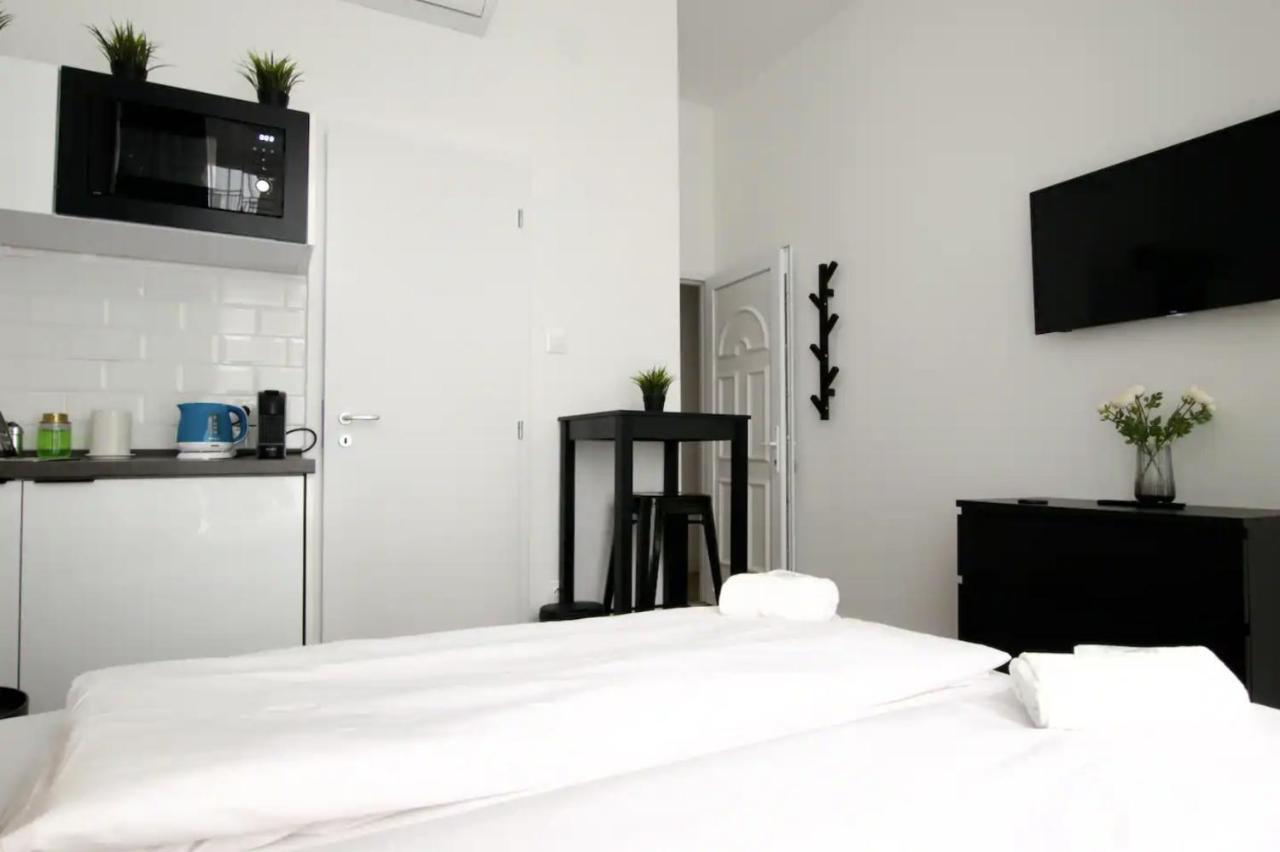 Studio By Hi5- In Downtown Apartmán *